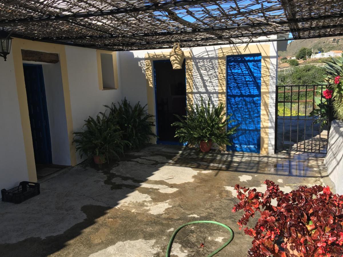 Casa Los Ruices Benajarafe Exterior photo